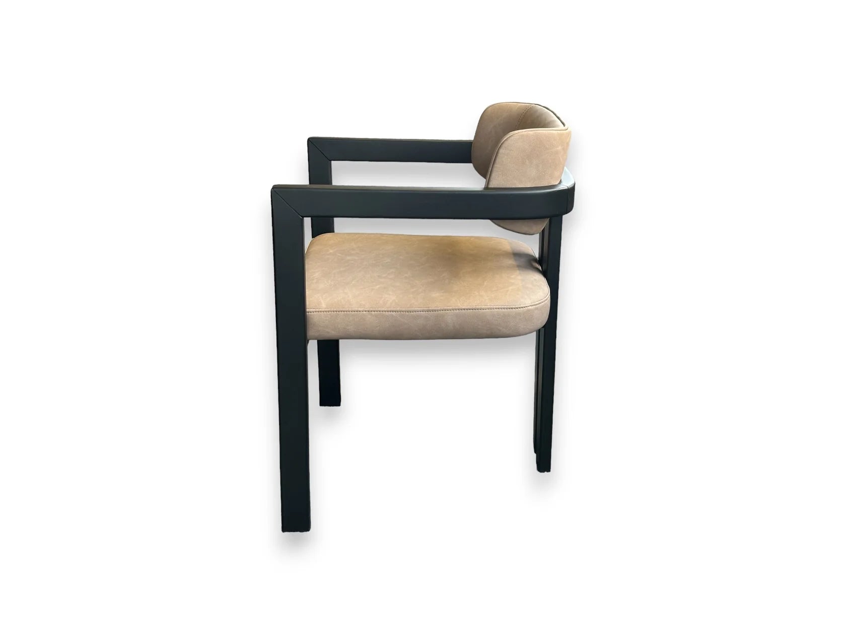 Scaun Stela – disponibil pe stoc